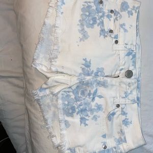 american eagle shorts